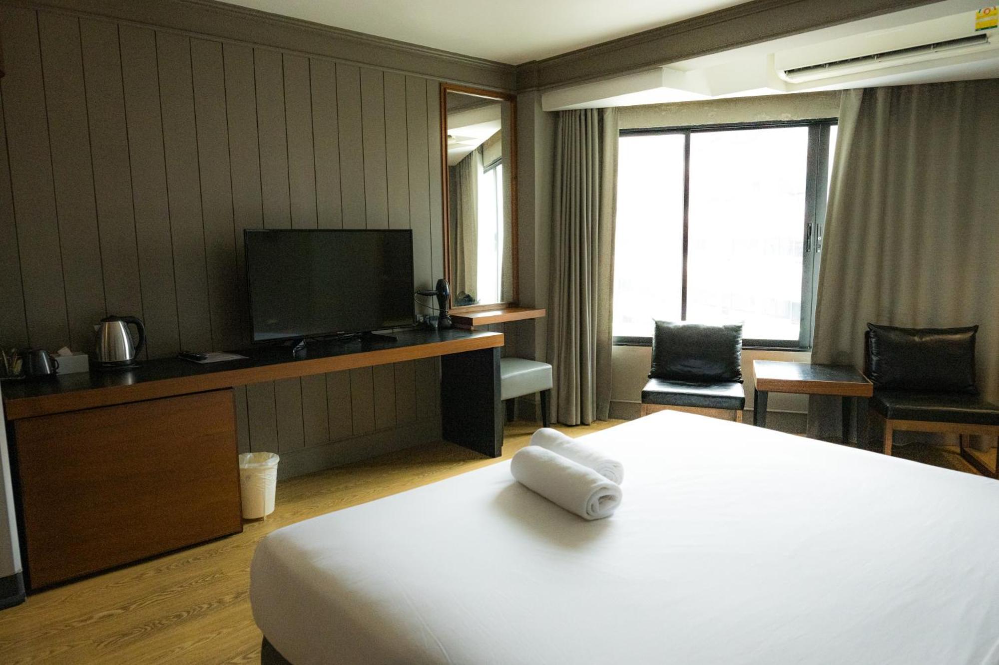 Marine Plaza Hotel Pattaya Exteriör bild