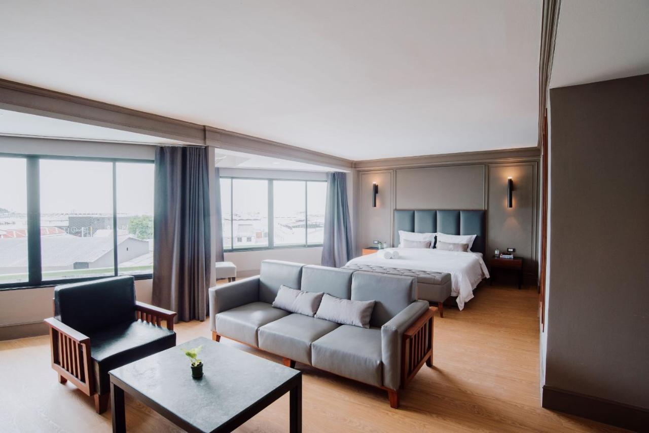 Marine Plaza Hotel Pattaya Exteriör bild